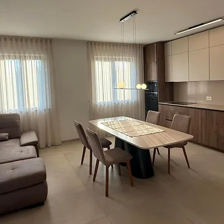Robi 2