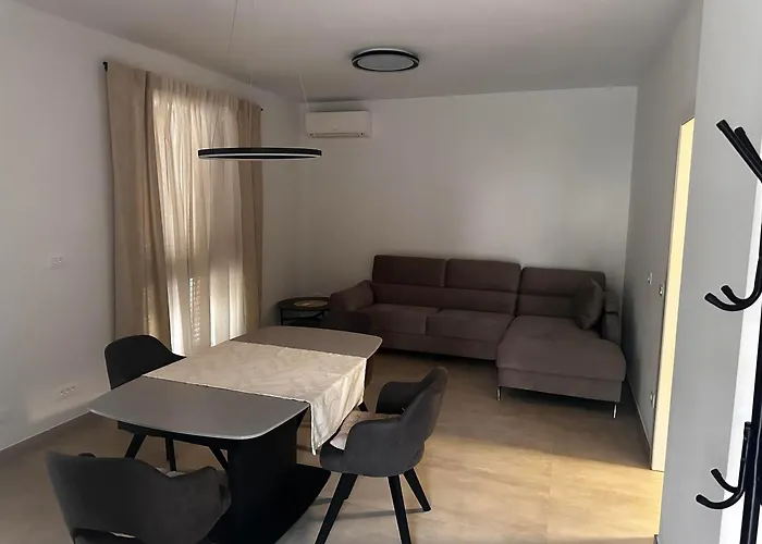 Robi 2 Lejlighed